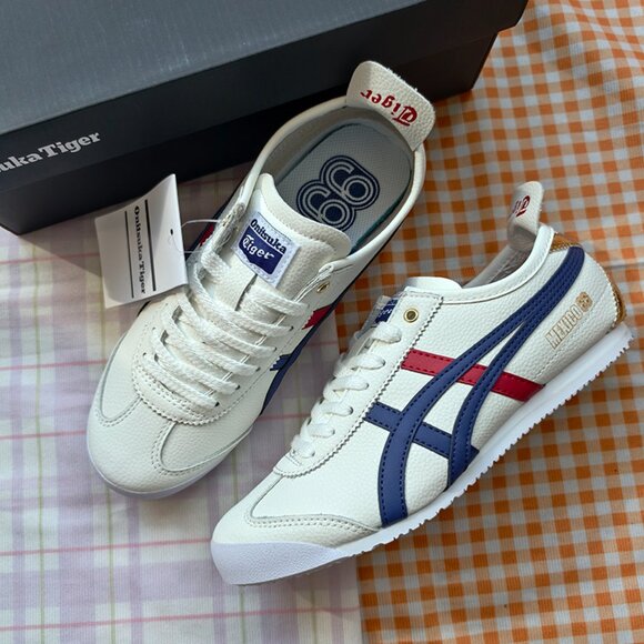 Onitsuka Tiger White Striped Low-Top Sneakers - Picture 2 of 9